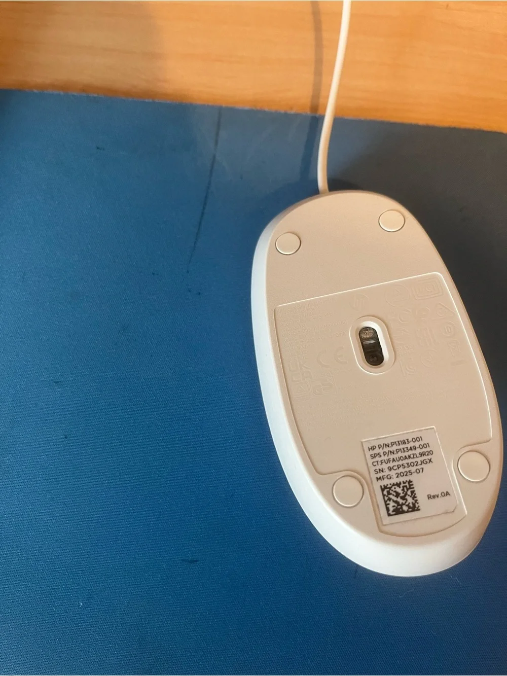 HP White Wired Mouse, Keyboard, Mouse Pad Bundle